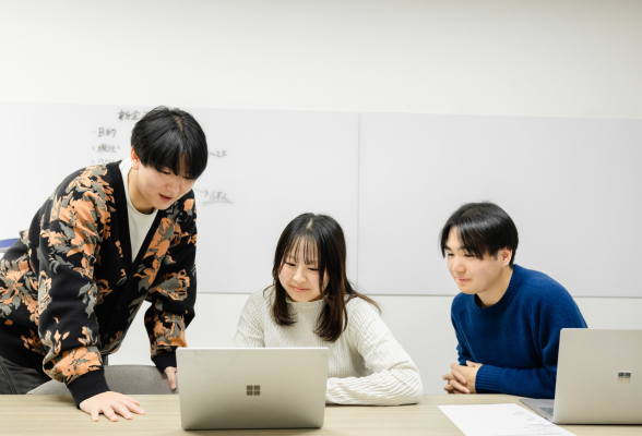 株式会社アットオフィス