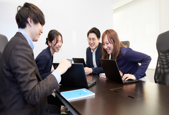 株式会社デジタルトレンズ