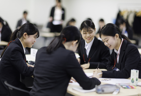 株式会社キーエンス