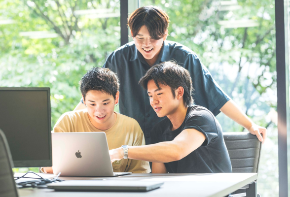 ロックスタ株式会社