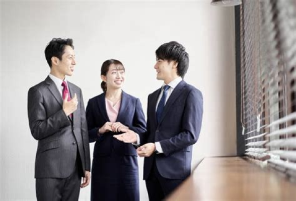 株式会社MaVie