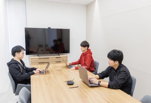 株式会社Brightech1