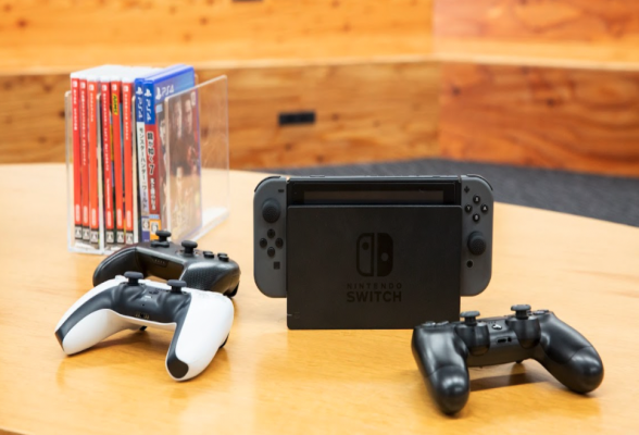 株式会社ゲームエイト1