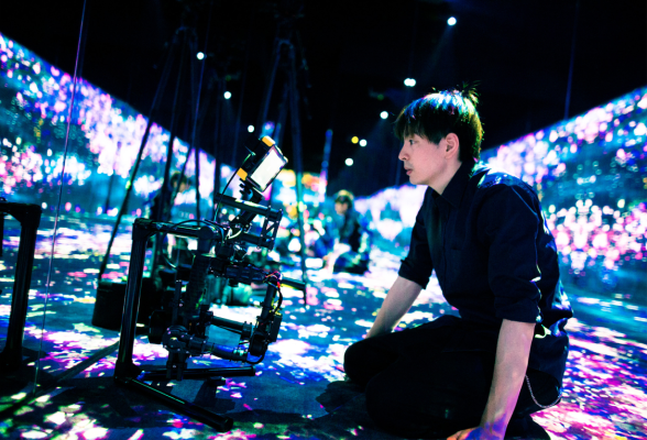 チームラボ株式会社1