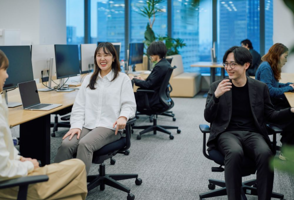 ラクスル株式会社